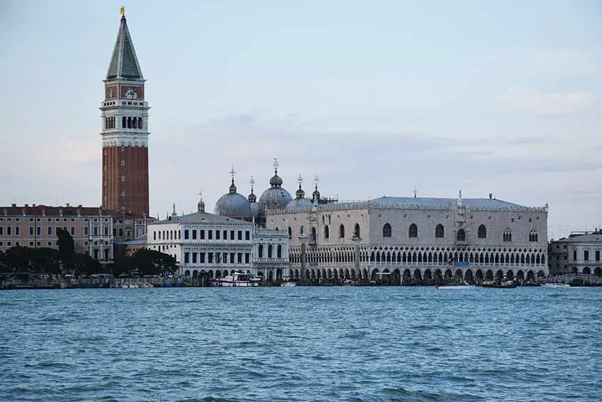 Tour di Palazzo Ducale a Venezia