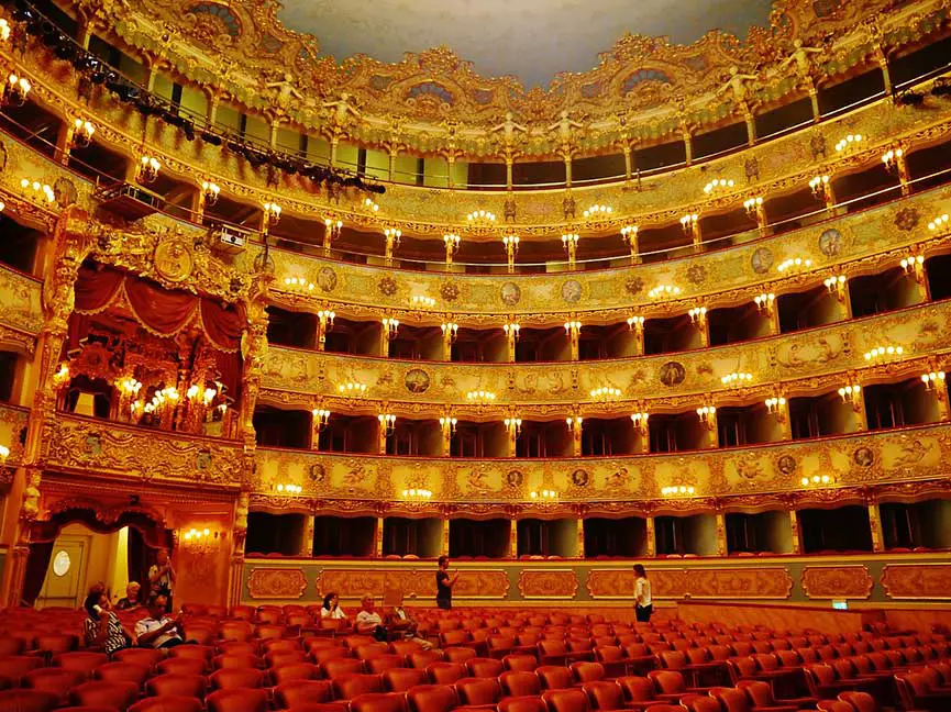 Visit with a multilingual audio guide of the Teatro La Fenice in Venice