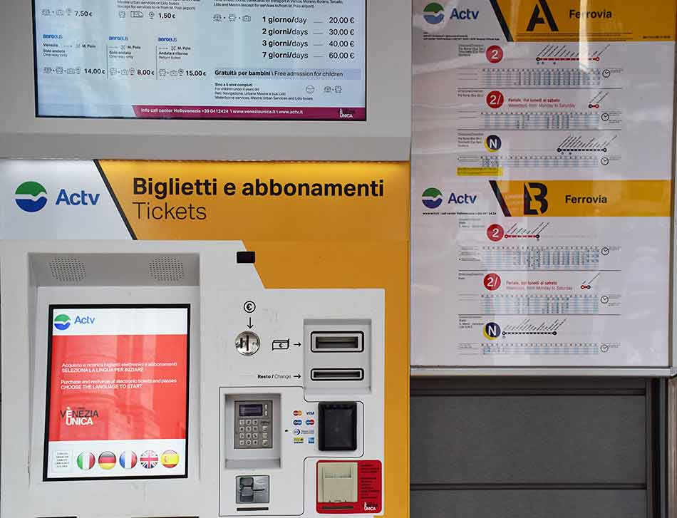 Venezia Unica self-service ticket machines
