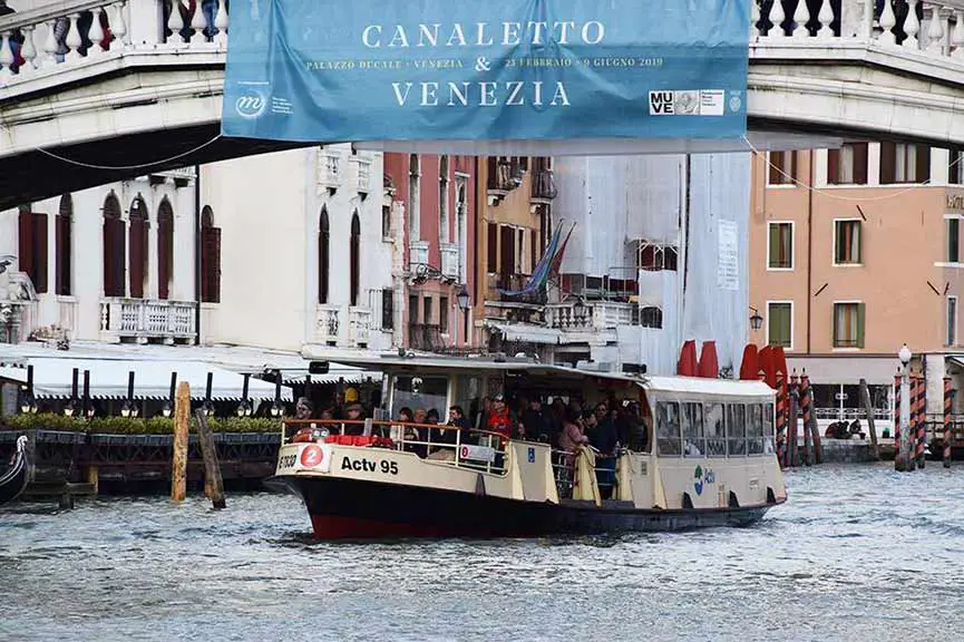 linha 2 barco vaporetto (ônibus aquáticos) Actv Veneza